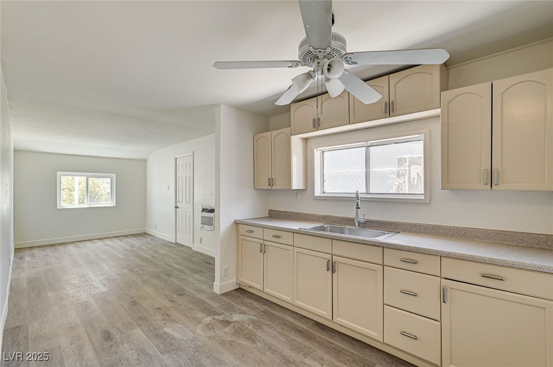 1405 East Bridger Avenue, Unit B Las Vegas, NV 89101 - Photo 22 of 30