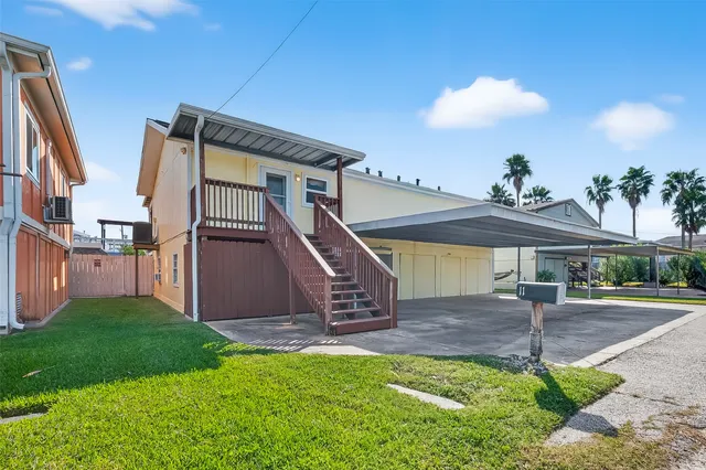 $275,000 | 11 Highland Drive, Bayou Vista, TX 77563