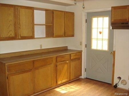 9341 Thumm Road Pinckney, MI 48169 - Photo 6 of 7 DSC07158