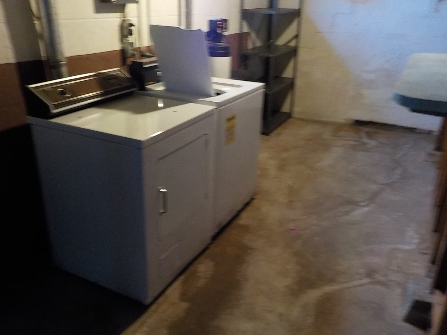 104 Janet Avenue Rochelle, IL 61068 - Photo 13 of 14 a kitchen that has a sink and a stove