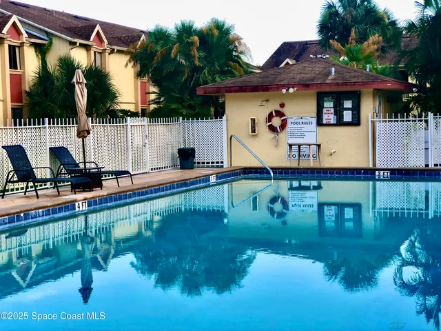 $1,400 | 2130 Forest Knoll Drive Northeast, Unit 30204, Palm Bay, FL 32905