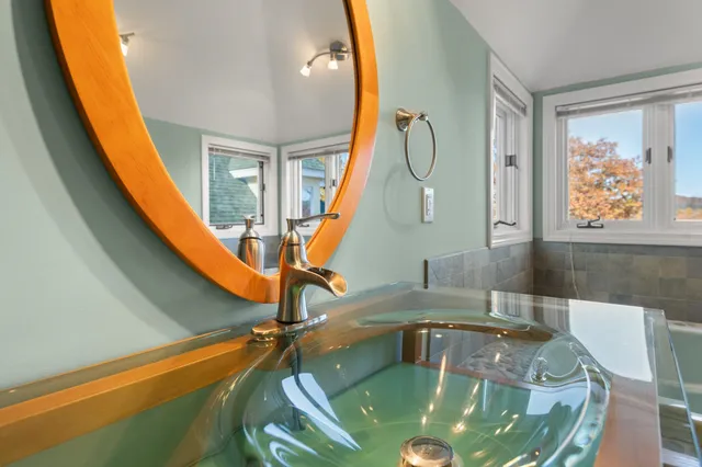 $845,000 | 32 Merrill Road, Campton, NH 03223