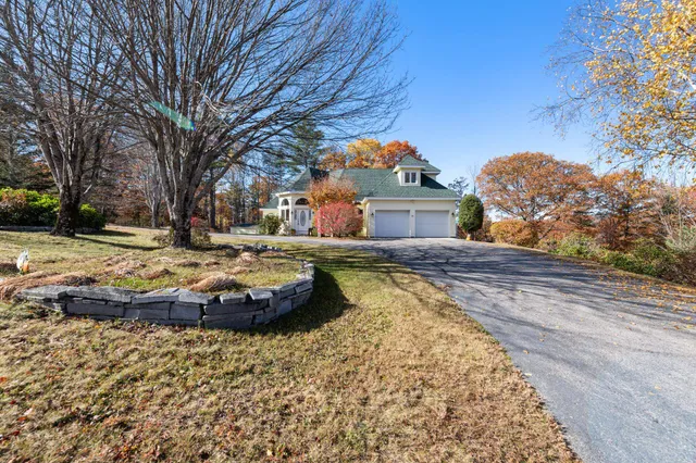 $845,000 | 32 Merrill Road, Campton, NH 03223