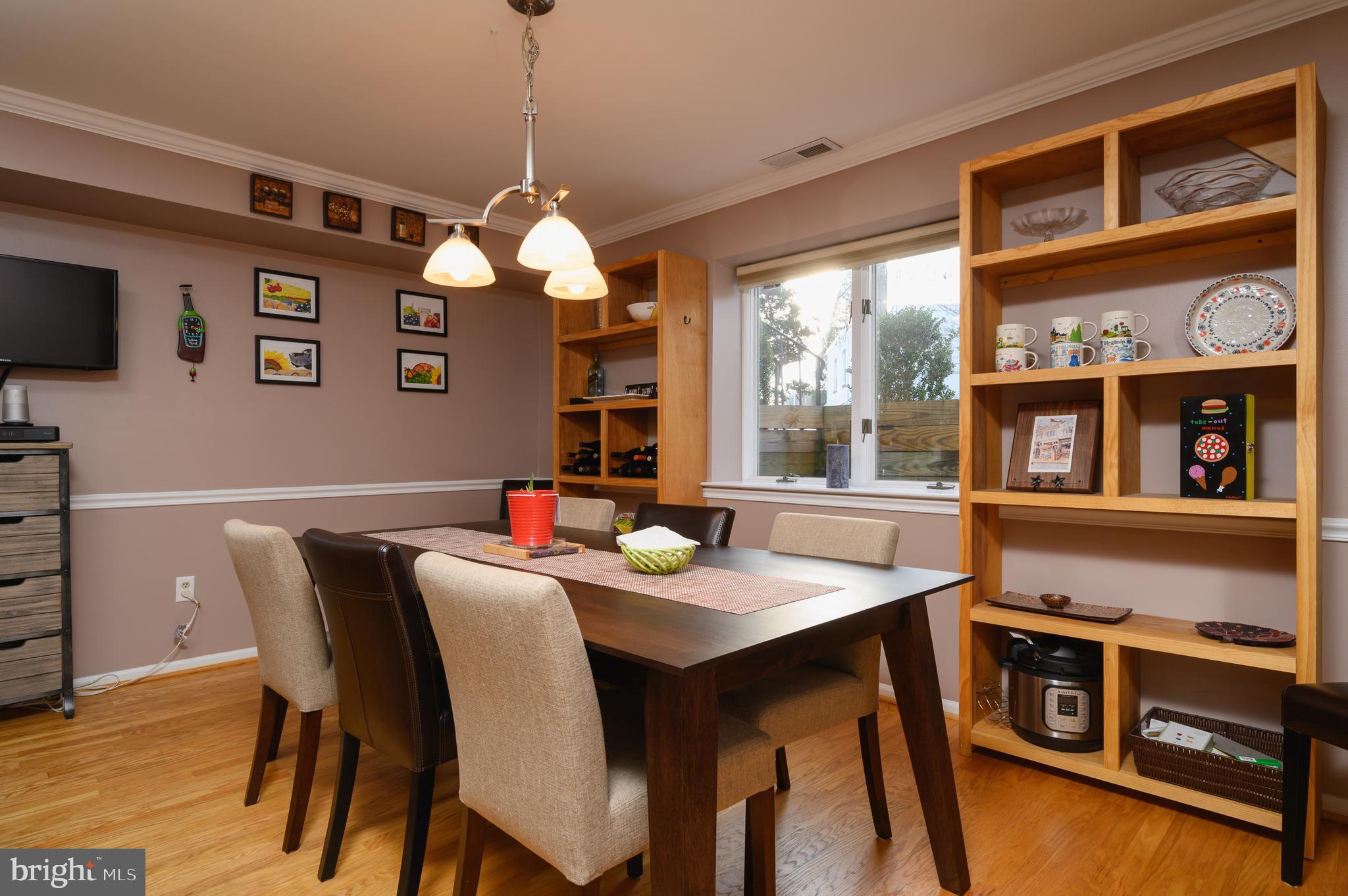 8 Rex Avenue, Unit 5 Philadelphia, PA 19118 - Photo 16 of 27 Dining