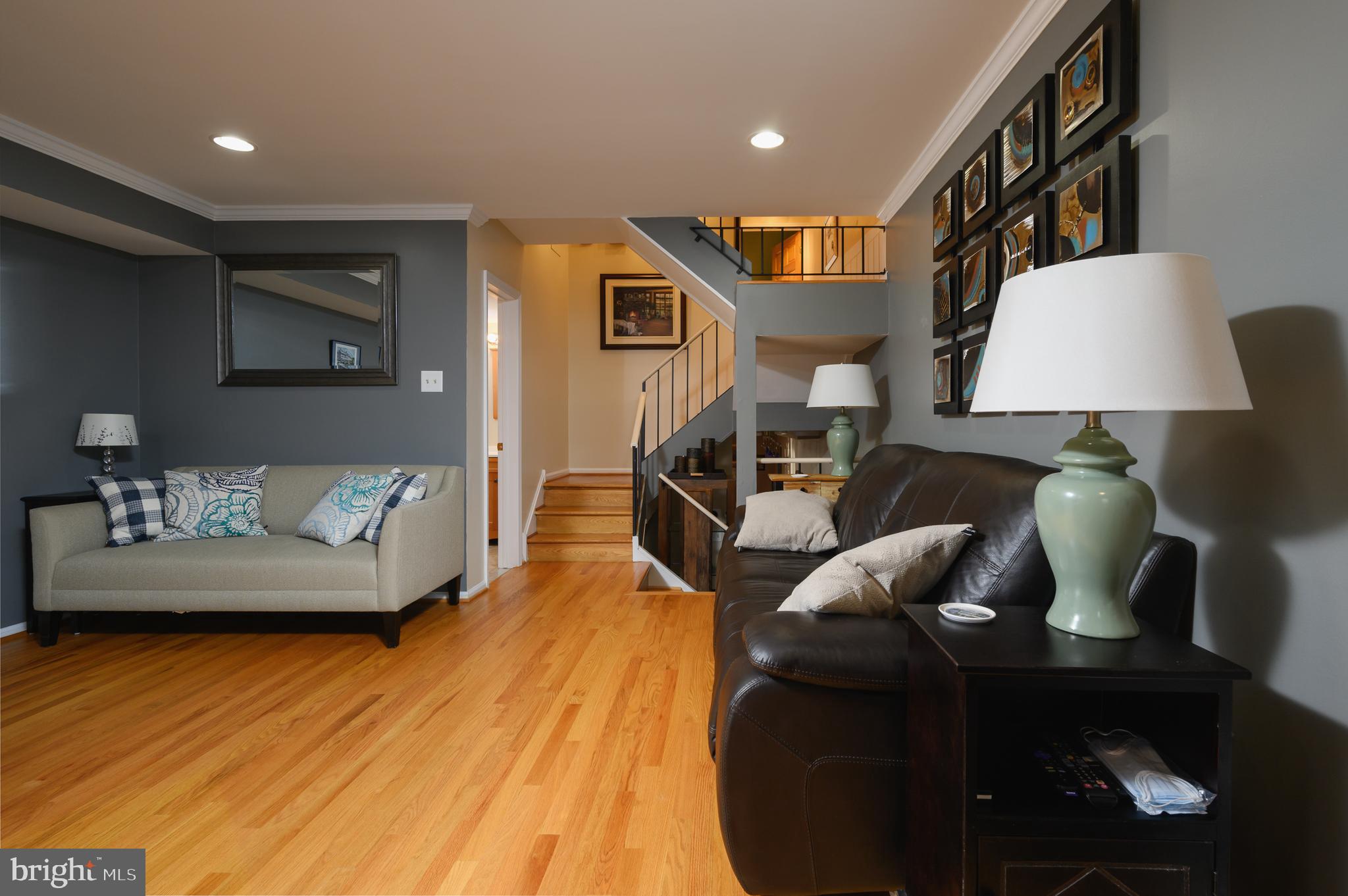 8 Rex Avenue, Unit 5 Philadelphia, PA 19118 - Photo 7 of 27 Living Room