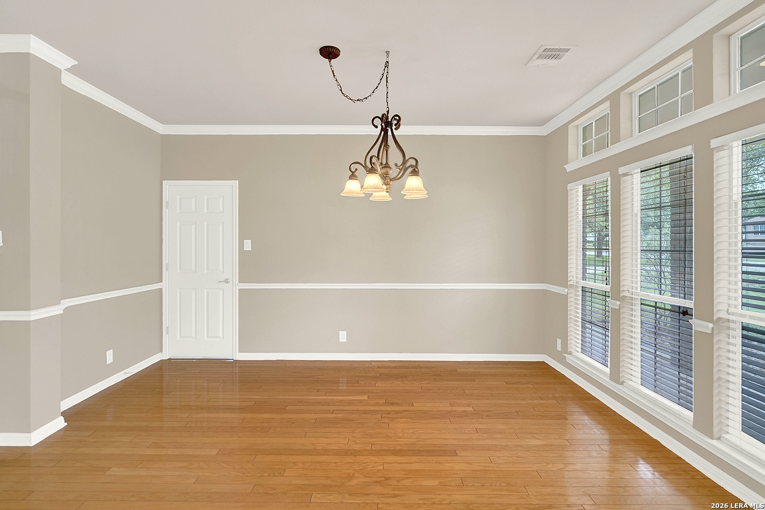 21107 Paradise Pass Garden Ridge, TX 78266 - Photo 10 of 72