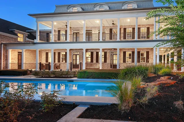 $3,650,000 | 30 East Bay Boulevard, The Woodlands, TX 77380