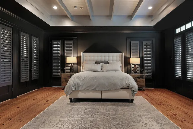 $3,650,000 | 30 East Bay Boulevard, The Woodlands, TX 77380