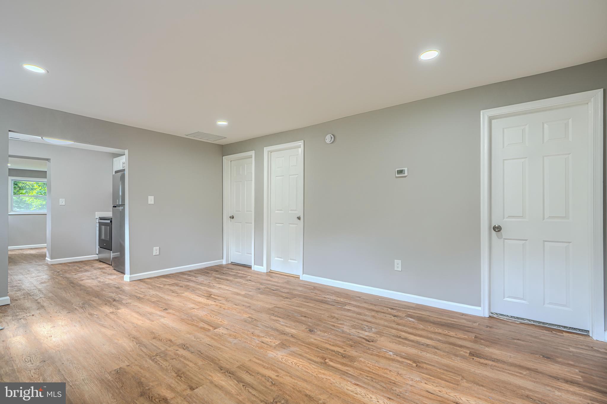 7825 Surratts Road Clinton, MD 20735 - Photo 5 of 26