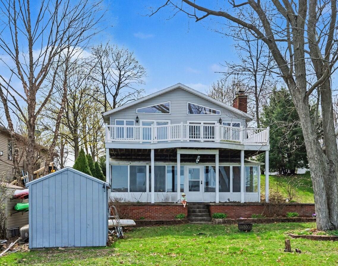 19656 Lakeshore Drive Three Rivers, MI 49093 - Photo 1 of 30 MLS Main Image