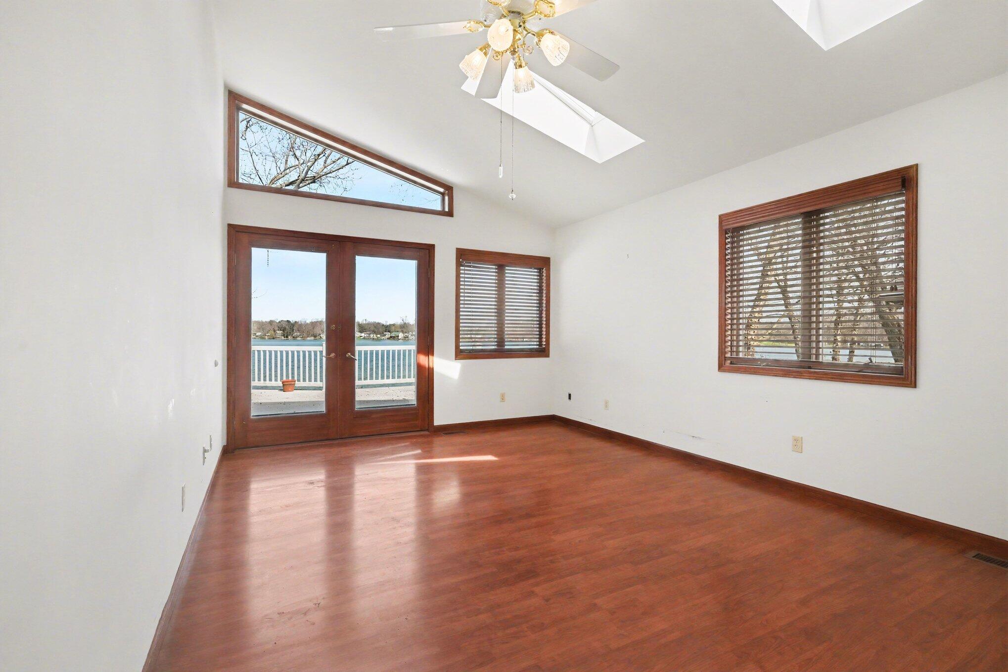 19656 Lakeshore Drive Three Rivers, MI 49093 - Photo 11 of 30 009_file_9418