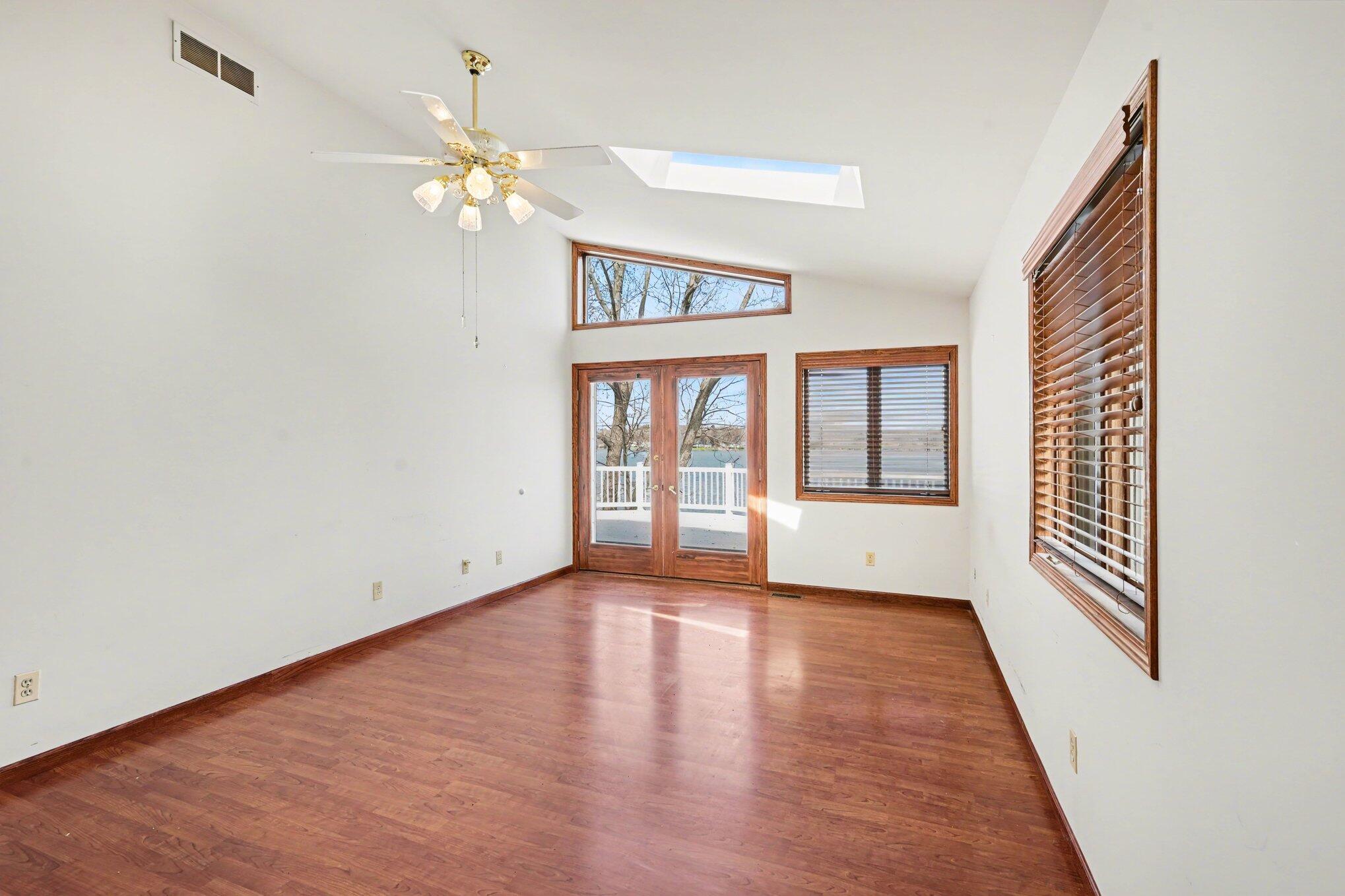 19656 Lakeshore Drive Three Rivers, MI 49093 - Photo 12 of 30 010_file_2610