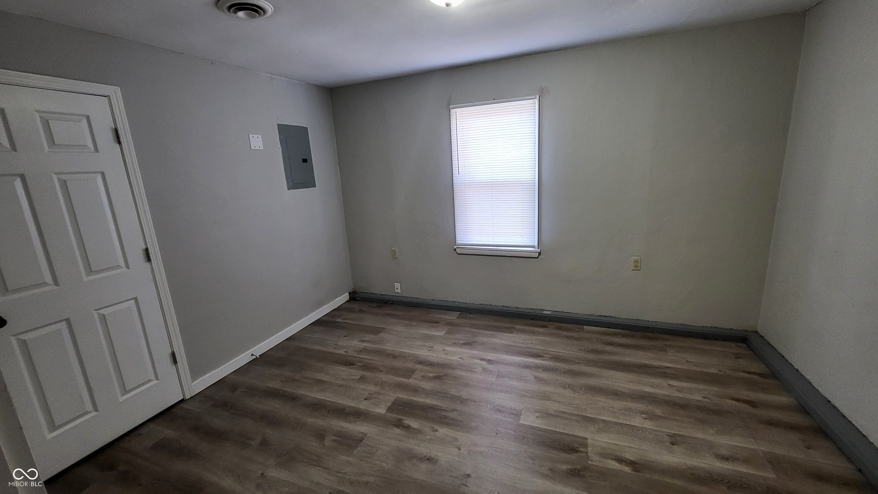 336 West 6th Street Anderson, IN 46016 - Photo 6 of 9