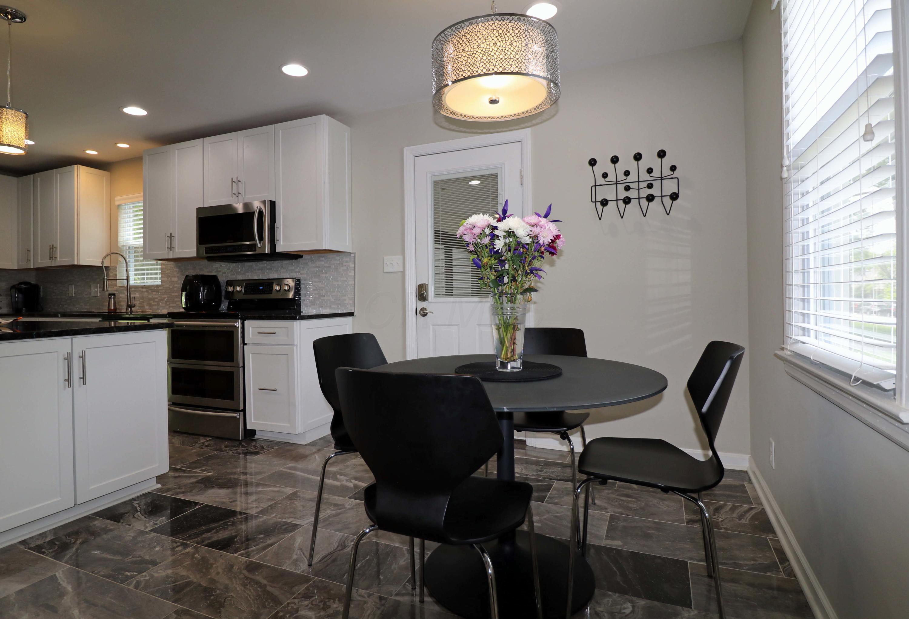2620 Chester Road Columbus, OH 43221 - Photo 16 of 53