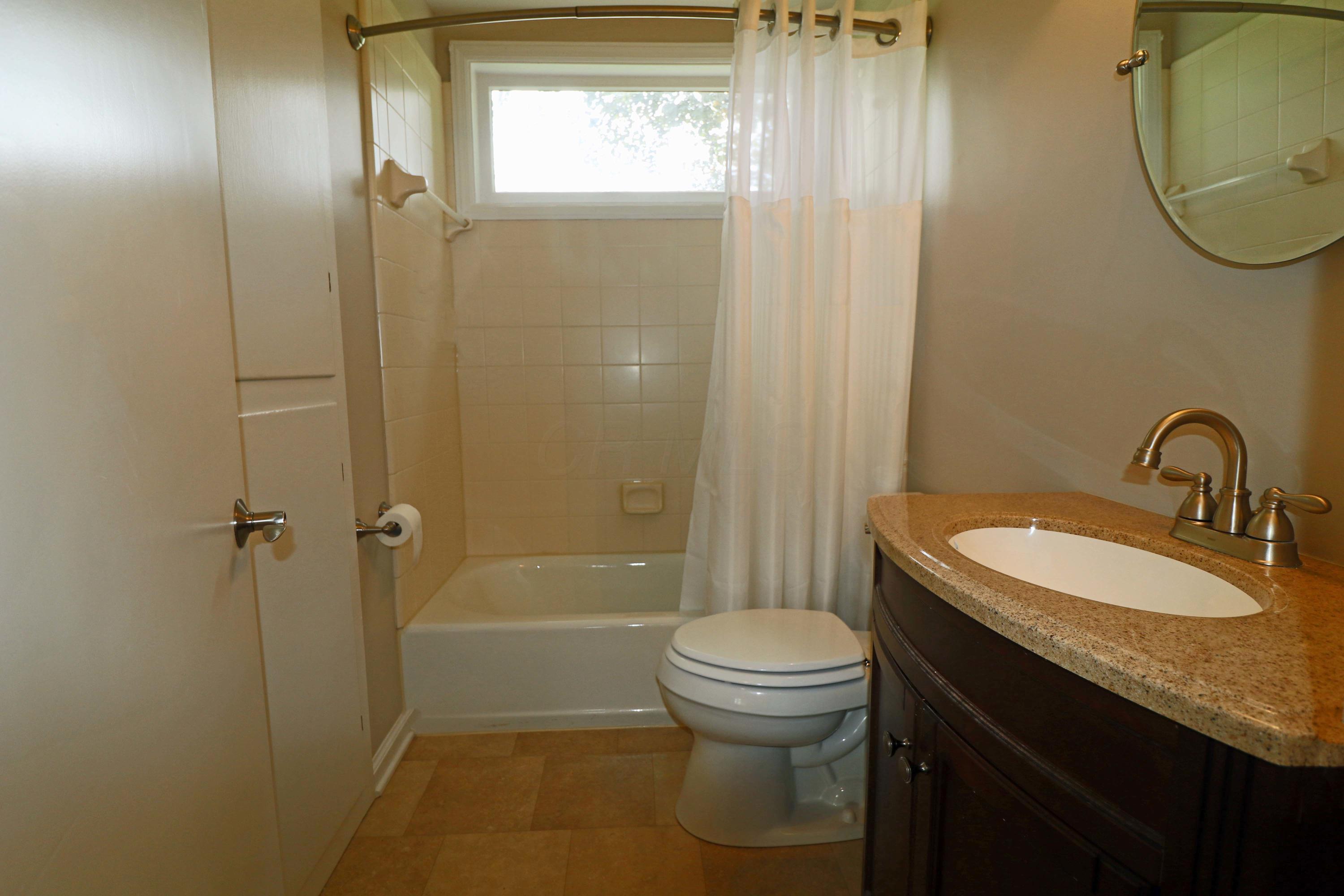 2620 Chester Road Columbus, OH 43221 - Photo 17 of 53