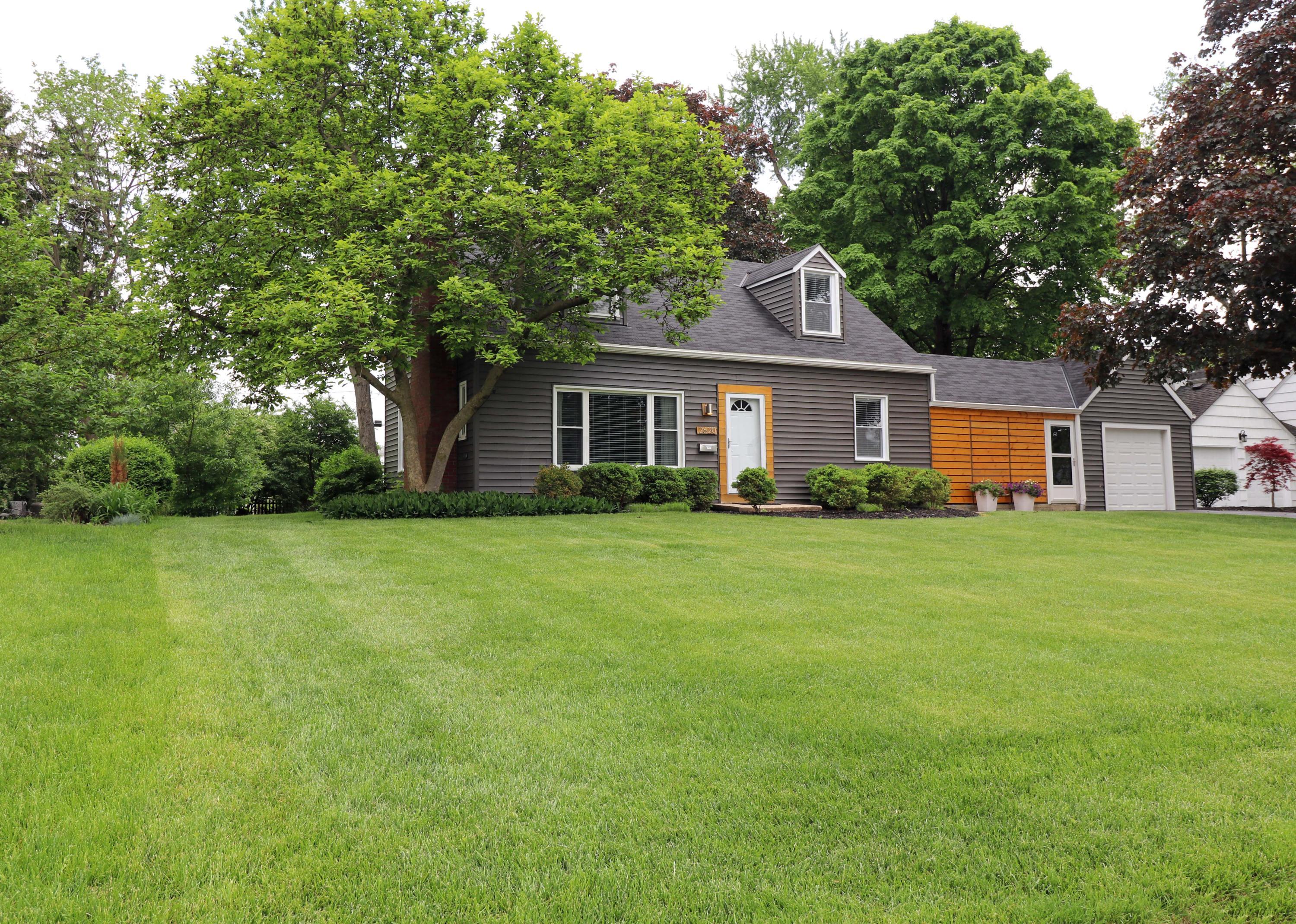 2620 Chester Road Columbus, OH 43221 - Photo 2 of 53