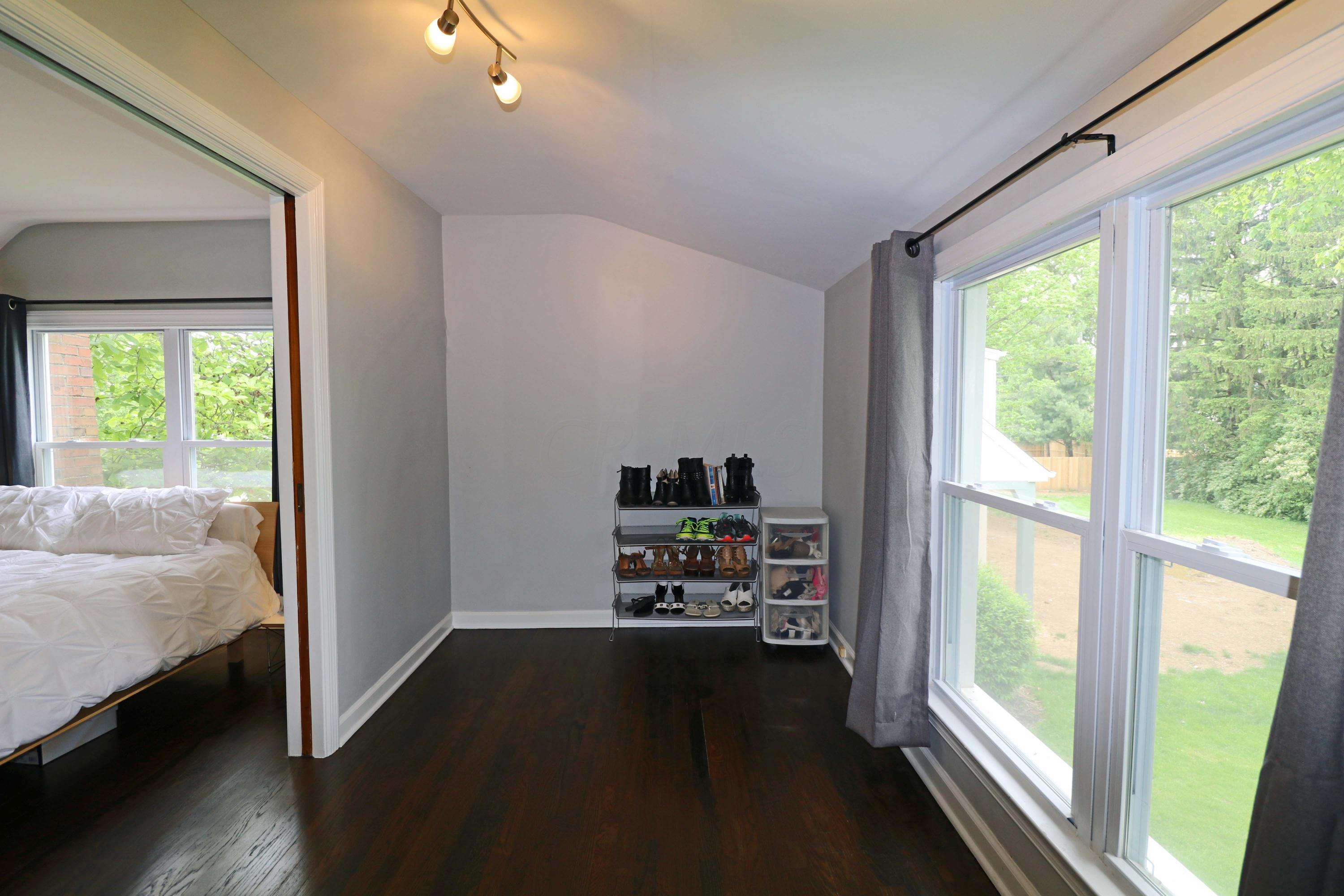 2620 Chester Road Columbus, OH 43221 - Photo 29 of 53