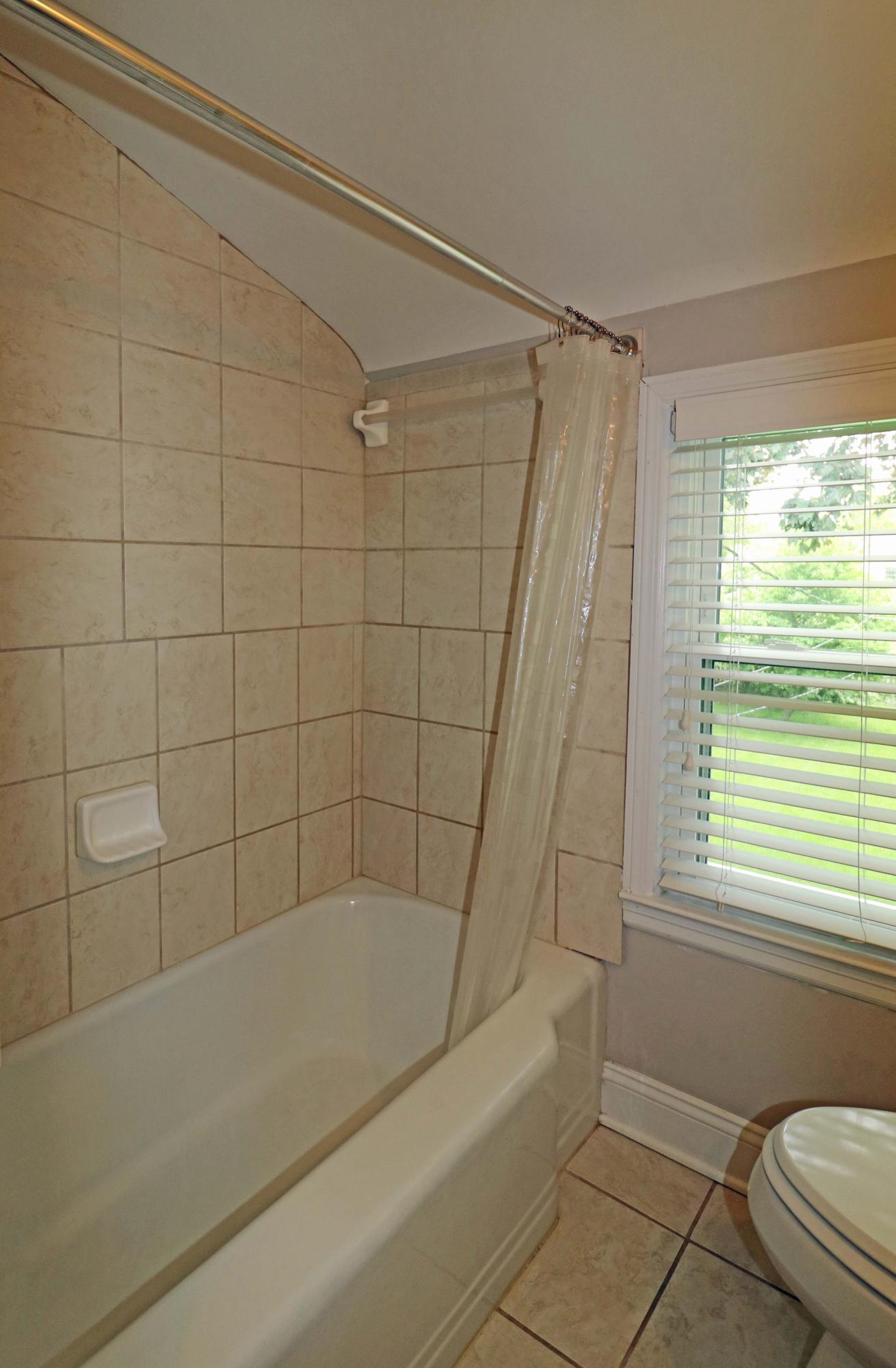 2620 Chester Road Columbus, OH 43221 - Photo 31 of 53