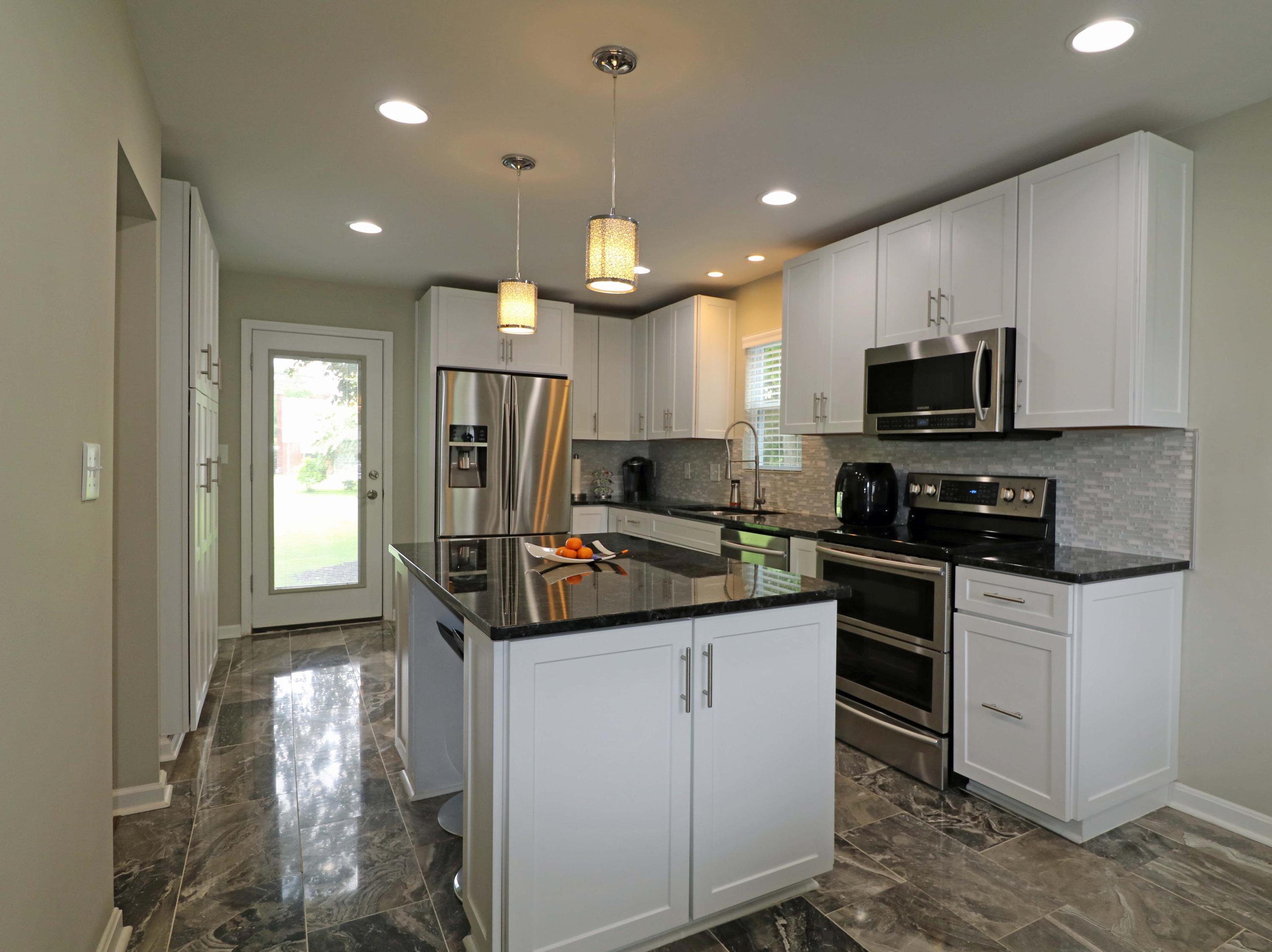 2620 Chester Road Columbus, OH 43221 - Photo 10 of 53