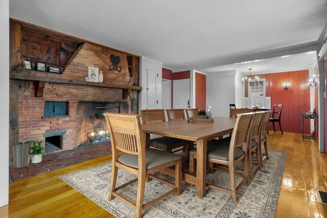 $949,000 | 27 Old State Road, Epping, NH 03042