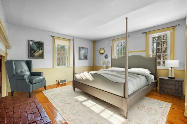 $899,000 | 27 Old State Road, Epping, NH 03042