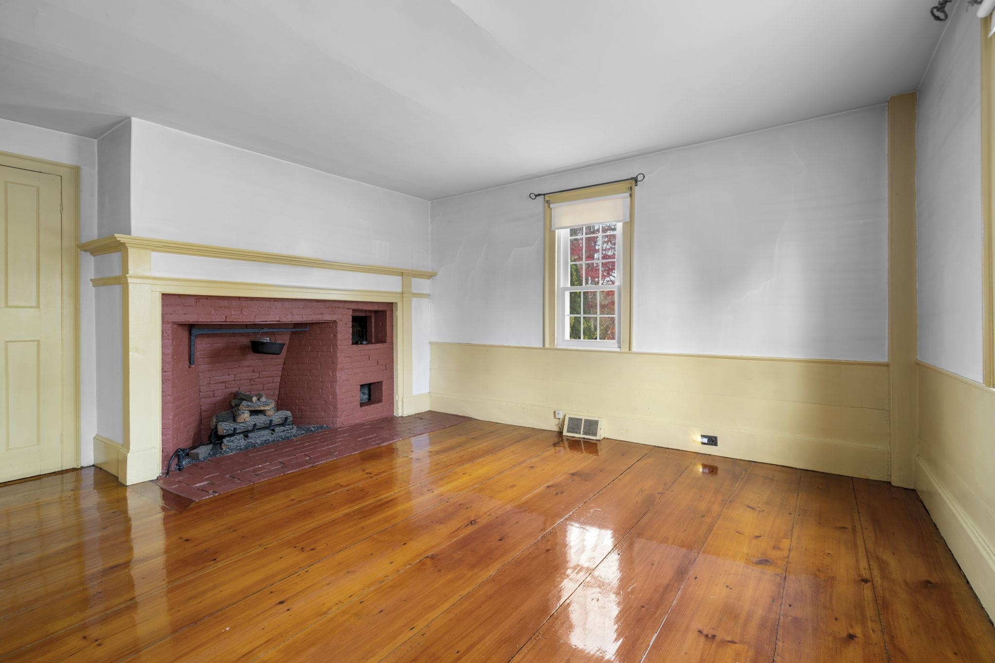 27 Old State Road Epping, NH 03042 - Photo 16 of 60