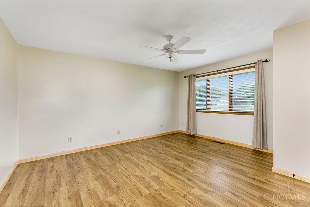 1143 Derby Road Springfield, OH 45503 - Photo 8 of 21