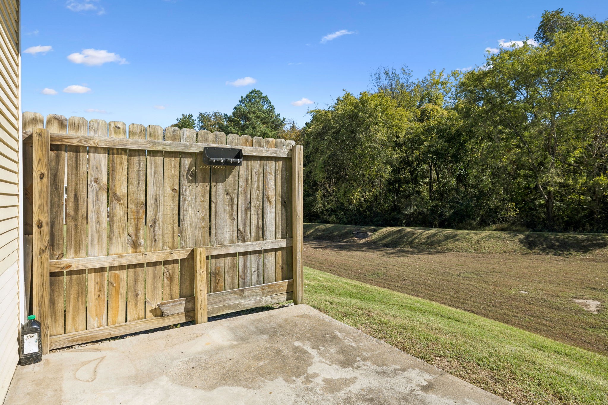1832 Lincoya Bay Drive Nashville, TN 37214 - Photo 20 of 33 a view of a backyard of the house