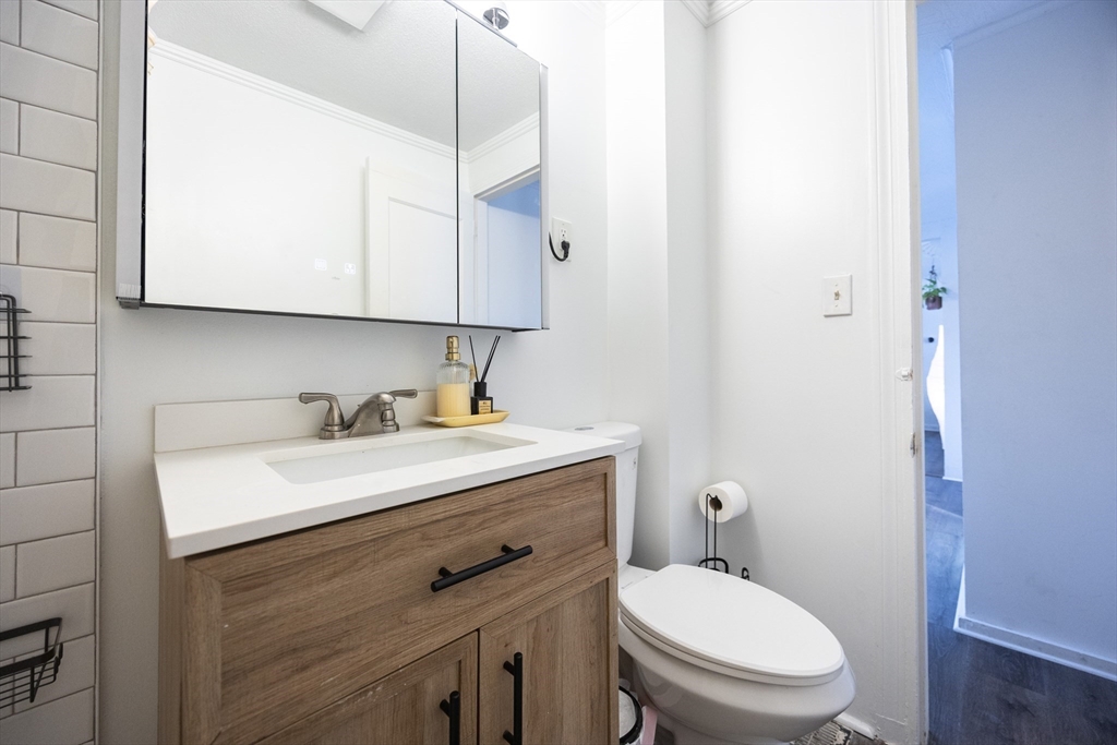 207 Eliot Street Ashland, MA 01721 - Photo 17 of 26