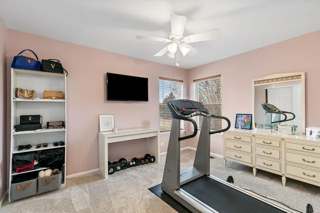 $499,999 | 502 Vernon Drive, Oswego, IL 60543