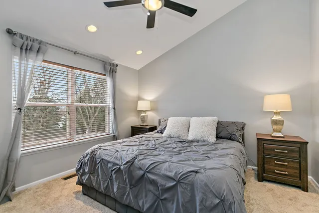 $499,999 | 502 Vernon Drive, Oswego, IL 60543