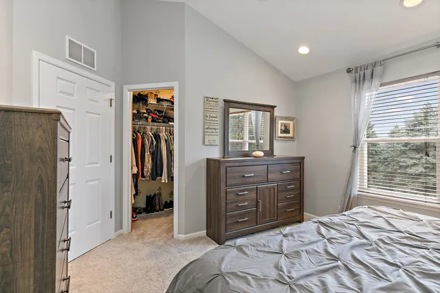 $499,999 | 502 Vernon Drive, Oswego, IL 60543