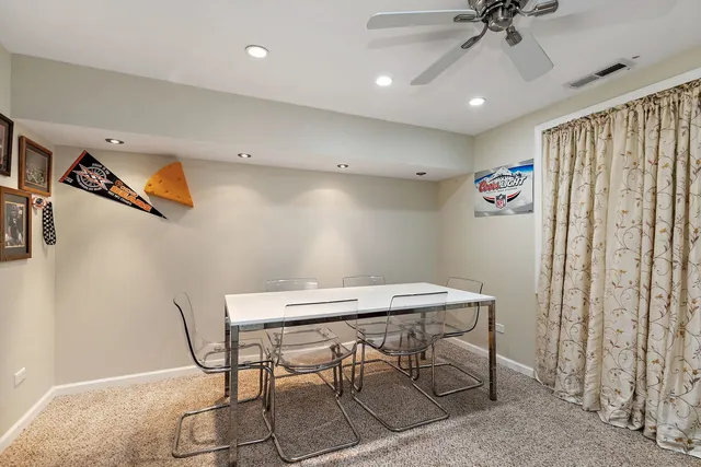 $499,999 | 502 Vernon Drive, Oswego, IL 60543