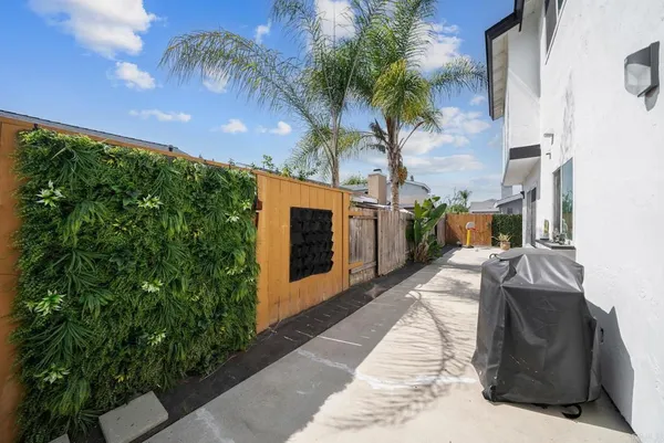 $899,999 | 2010 Bridgeport, Chula Vista, CA 91913