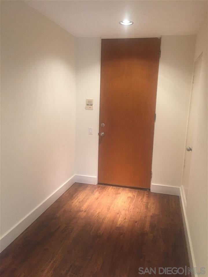 1135 Torrey Pines Road, Unit 1 La Jolla, CA 92037 - Photo 3 of 13