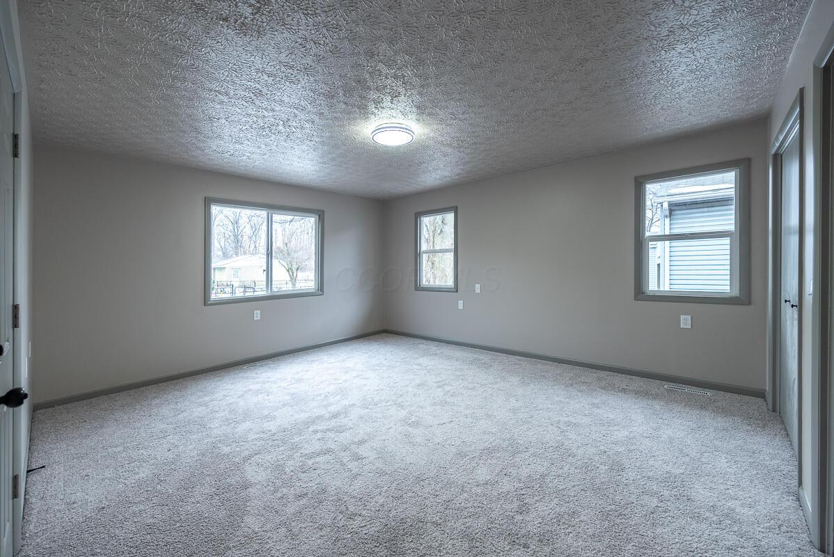 1350 Moler Road Columbus, OH 43207 - Photo 17 of 22 1350 Molar - 22