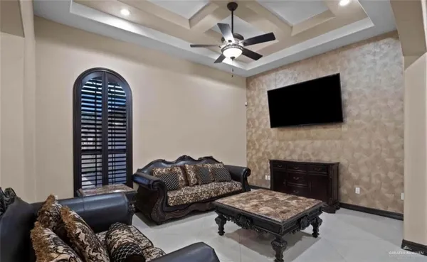 $2,350 | 3707 Marla Drive, Palmview, TX 78572