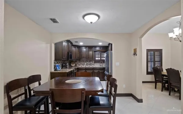 $2,350 | 3707 Marla Drive, Palmview, TX 78572