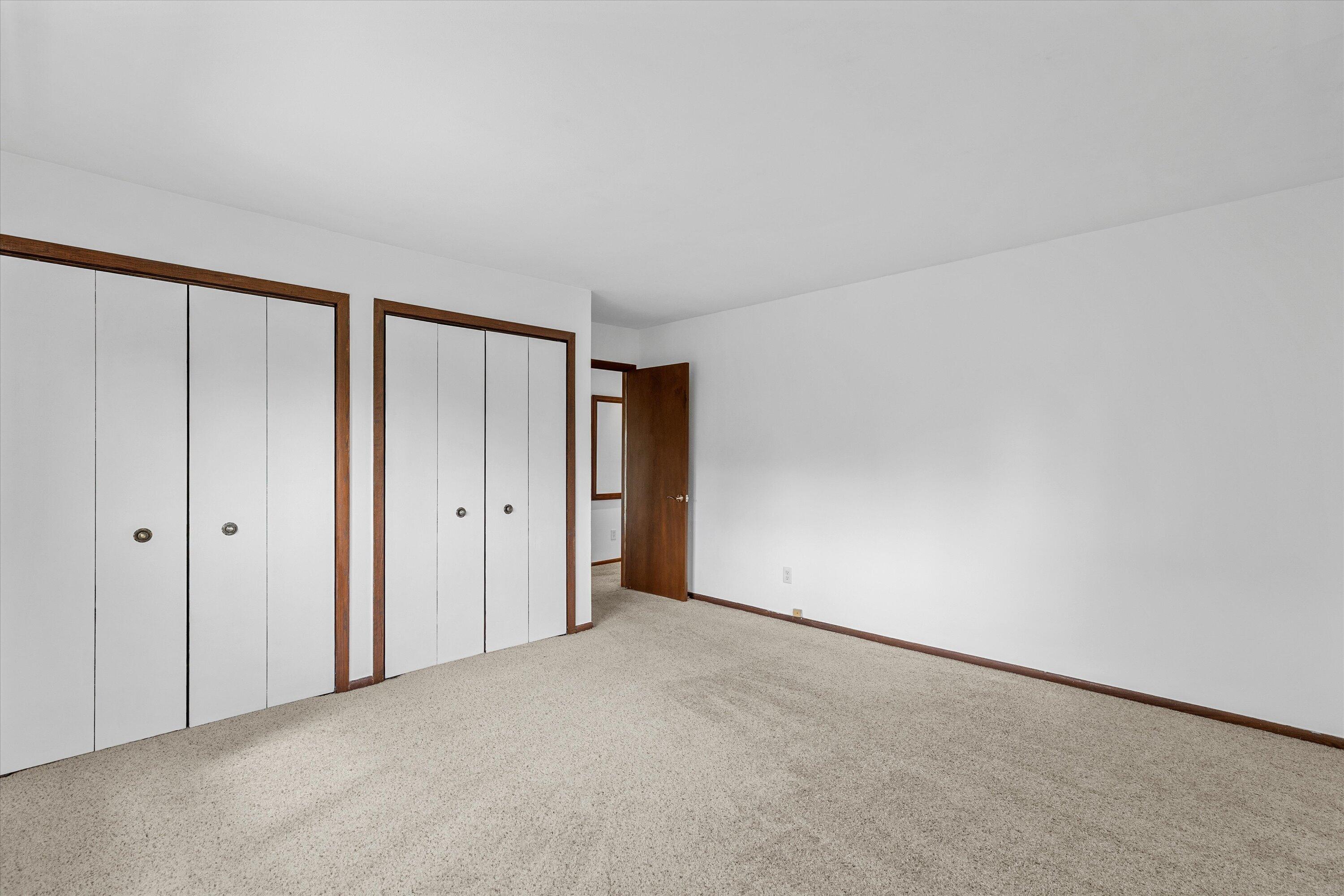 21190 Watertown Road Brookfield, WI 53045 - Photo 30 of 44 48-0G8A1902