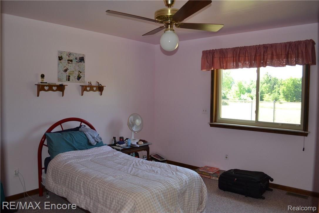 11234 East Carpenter Road Davison, MI 48423 - Photo 5 of 23 DSC_0980.JPG