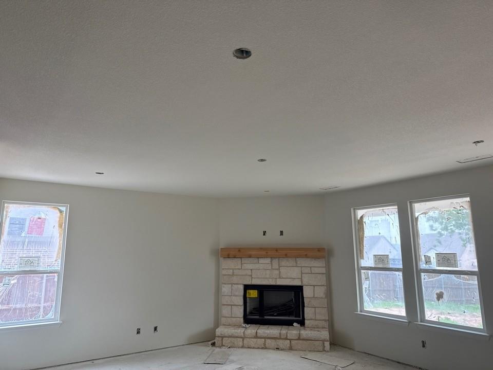 1124 Trinity Drive Springtown, TX 76082 - Photo 4 of 8