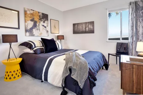 $469,000 | 250 East Via Escuela, Unit G, Palm Springs, CA 92262