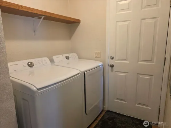 $94,950 | 19318 99th Ave Court East, Unit 5, Graham, WA 98338