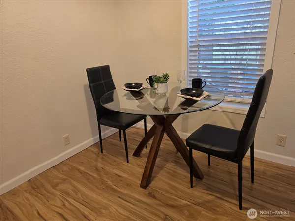 $94,950 | 19318 99th Ave Court East, Unit 5, Graham, WA 98338