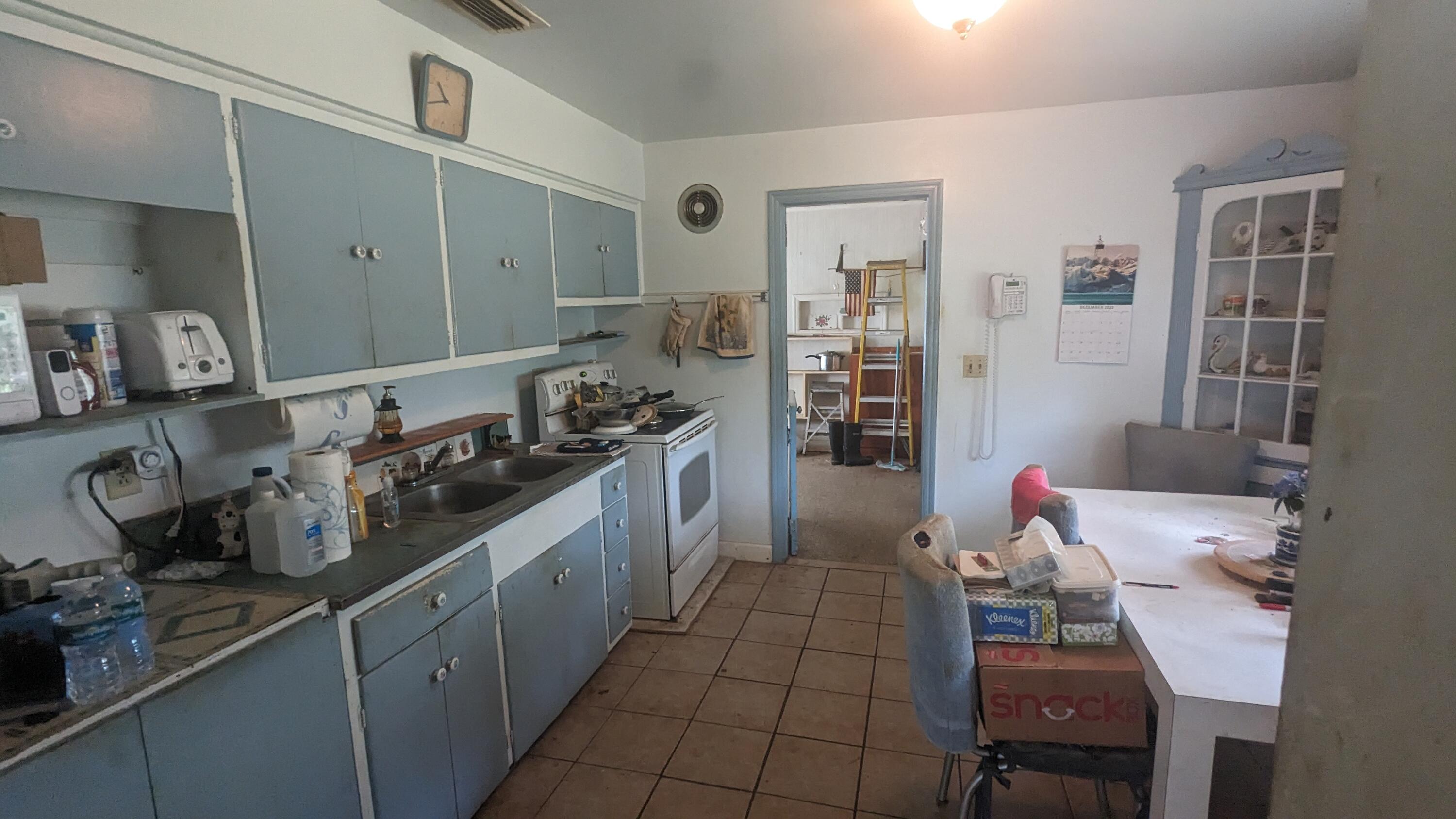 3789 Gulfstream Road Palm Springs, FL 33461 - Photo 27 of 31 1000005906