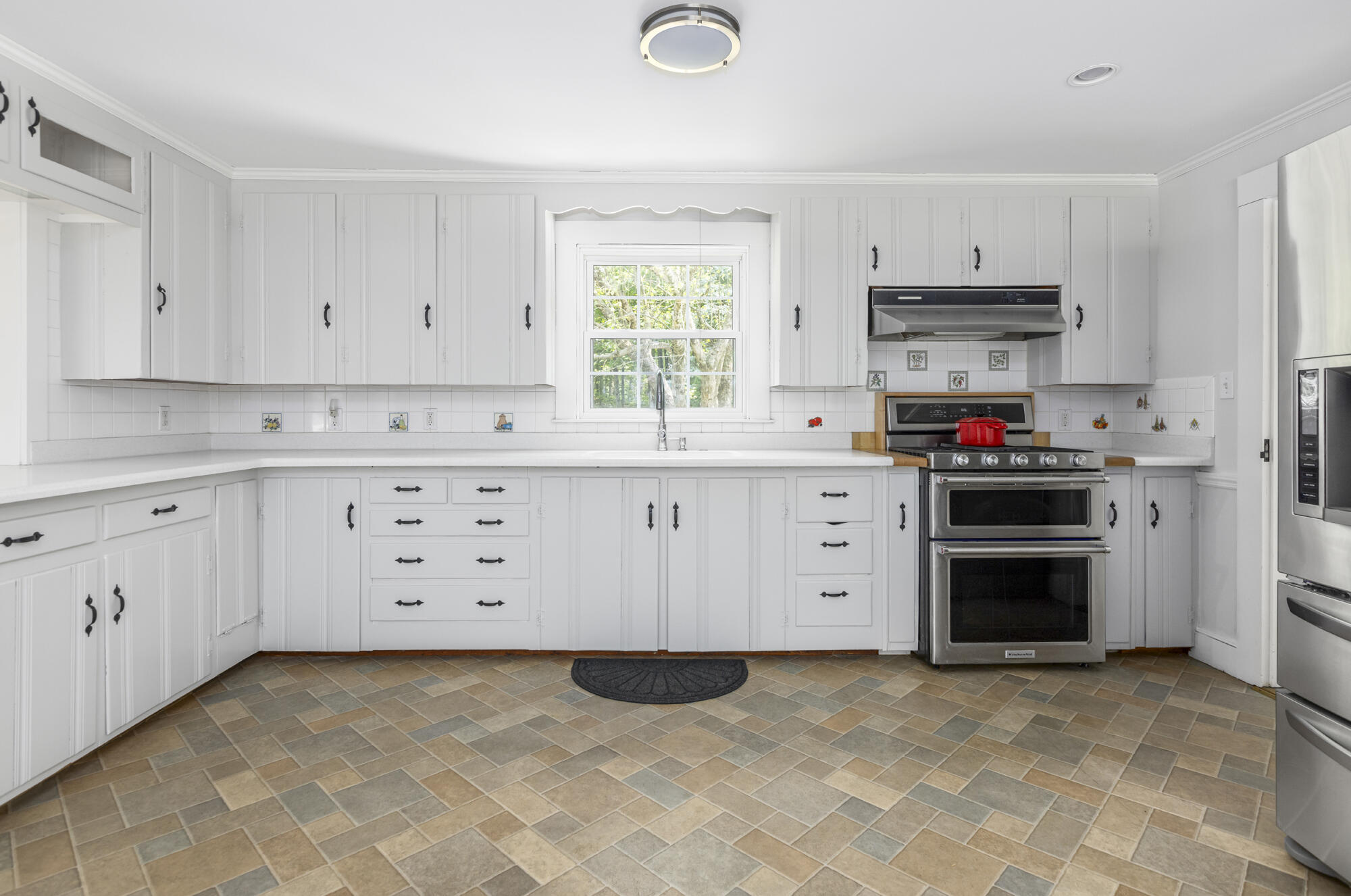 91 Blackstrap Road Falmouth, ME 04105 - Photo 16 of 53 91 Blackstrap Rd._W5_011