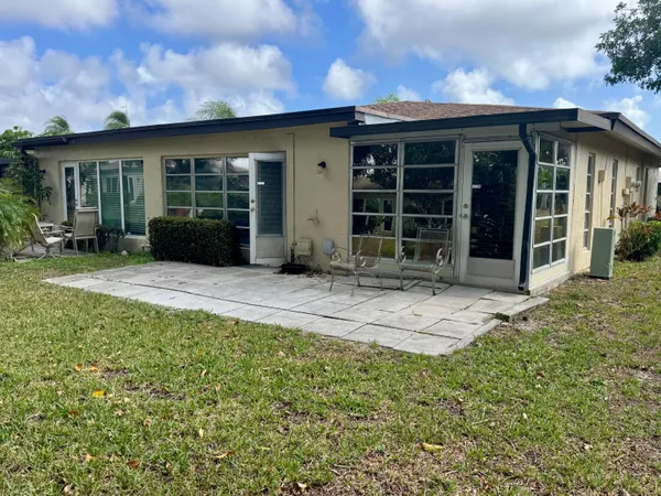 $2,100 | 13751 Via Aurora, Unit A, Delray Beach, FL 33484