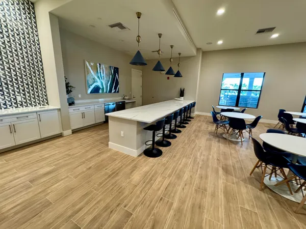 $2,100 | 13751 Via Aurora, Unit A, Delray Beach, FL 33484