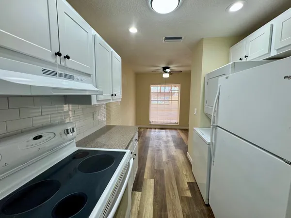 $2,100 | 13751 Via Aurora, Unit A, Delray Beach, FL 33484