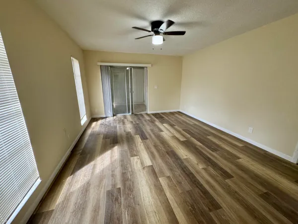 $2,100 | 13751 Via Aurora, Unit A, Delray Beach, FL 33484